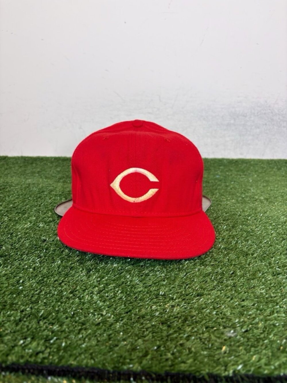 Vintage Cincinnati Reds hat cap fitted 7 3/8 red new era diamond collection wool